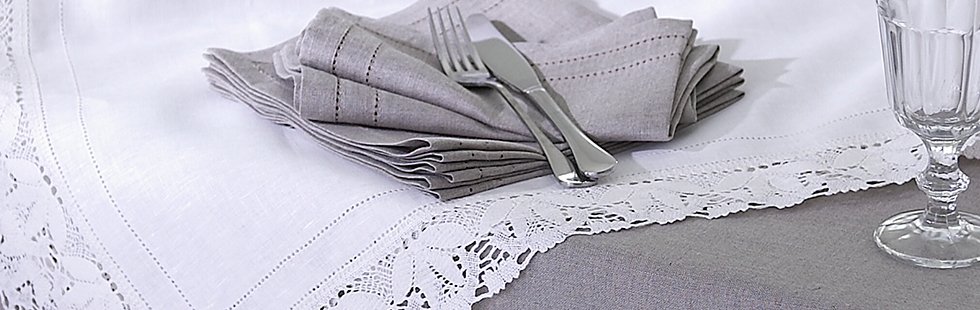 DINING DINING