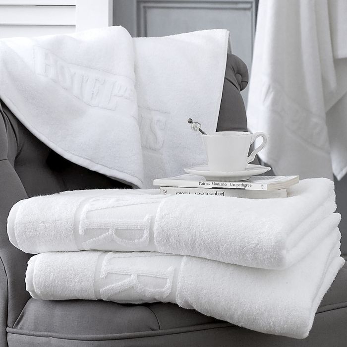 Cologne and cotton towels outlet