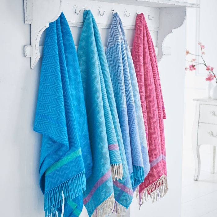 Throws Blankets Cologne & Cotton