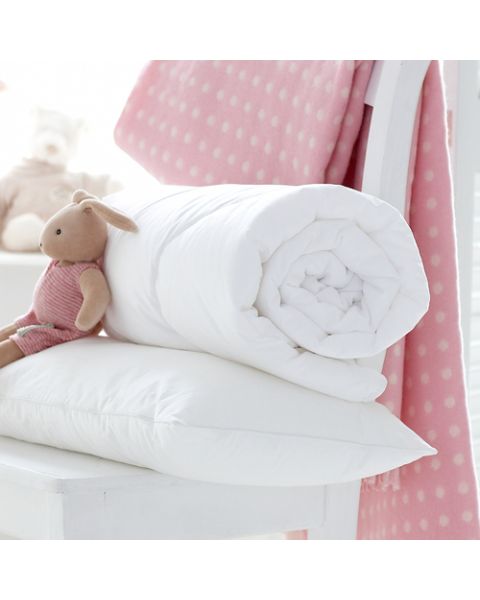 Cot bed pillow