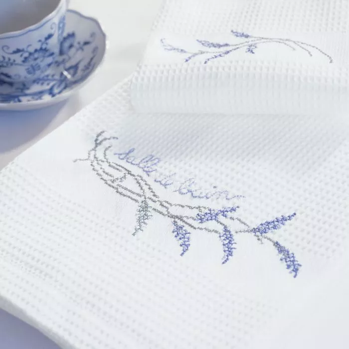 Lavender Sprig Guest Towels