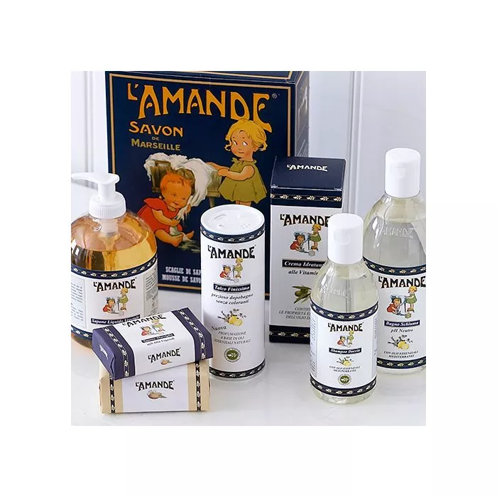 L&#039;amande Soap Flakes