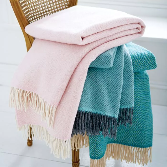 Merino &amp; Cashmere Throws 