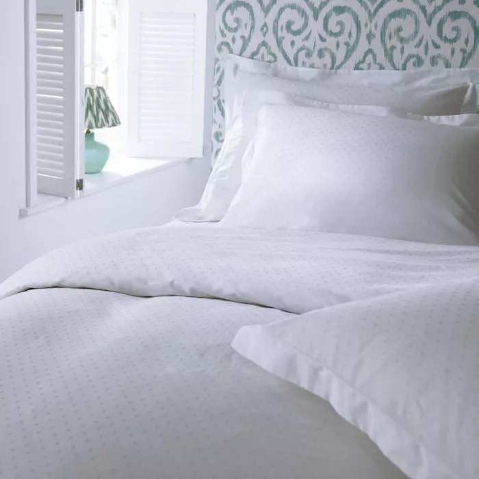 Etoile White Bed Linen