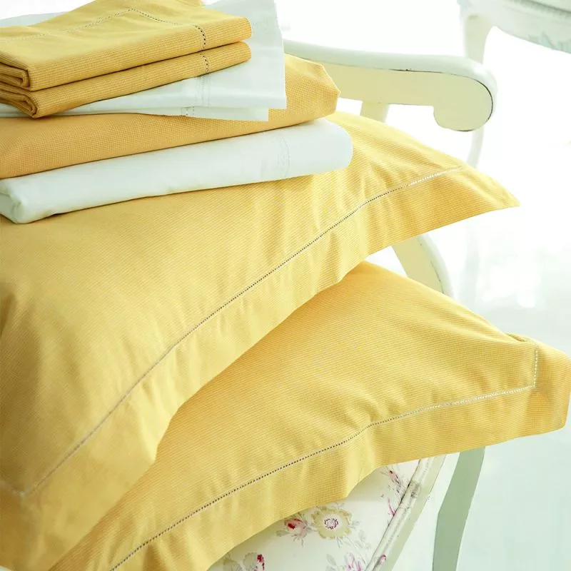 Yellow cot bed duvet cover top