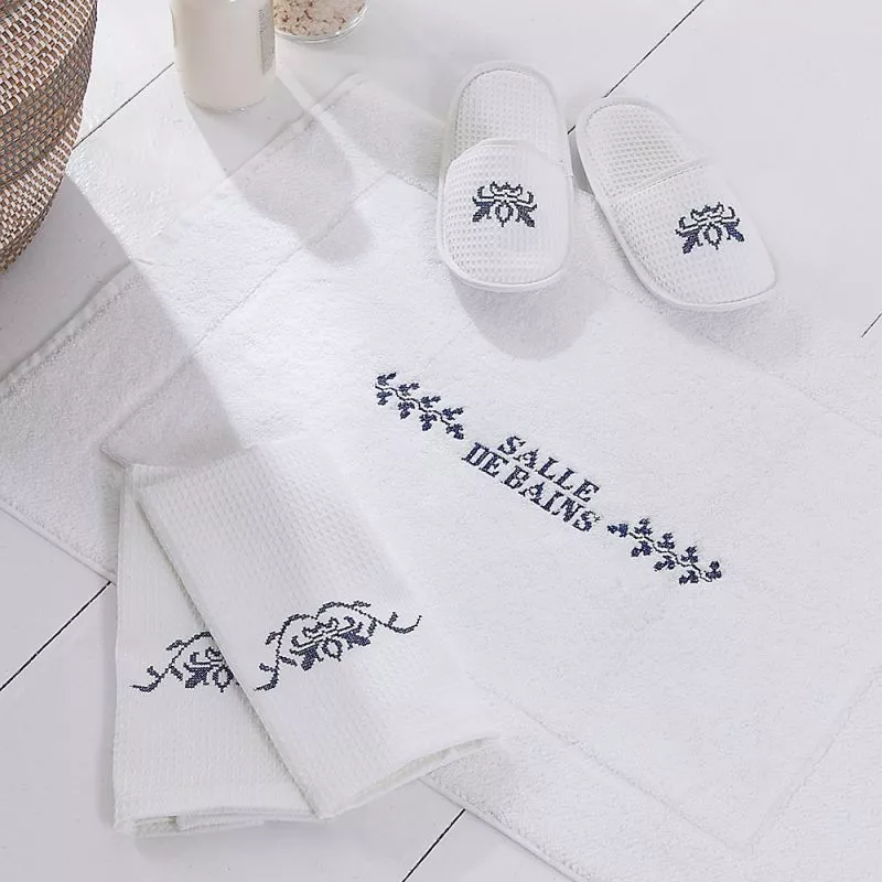 Salle De Bains Mat Towel and Slippers
